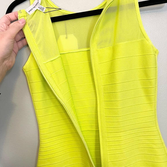 Dress the Population Yellow Chartreuse Mesh Bodycon Mini Aitana Dress Medium NWT - Picture 3 of 9